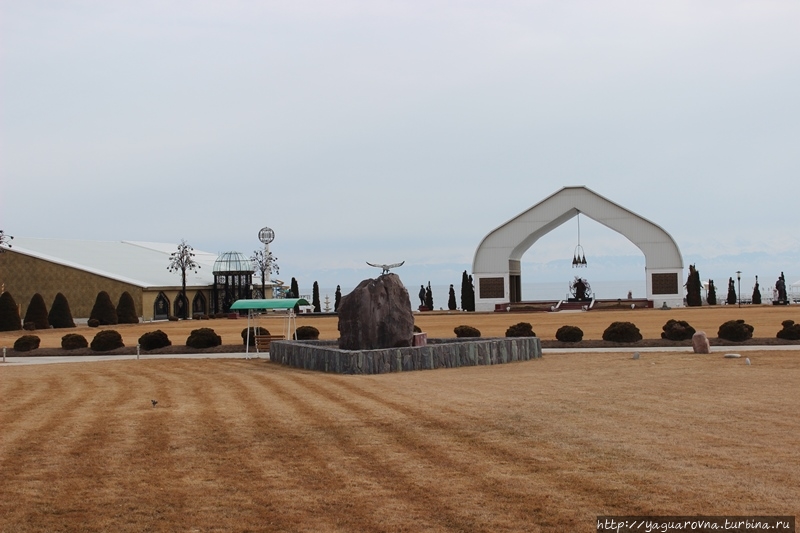 Культурный центр «Рух Ордо» им. Чингиза Айтматова Чолпон-Ата, Киргизия
