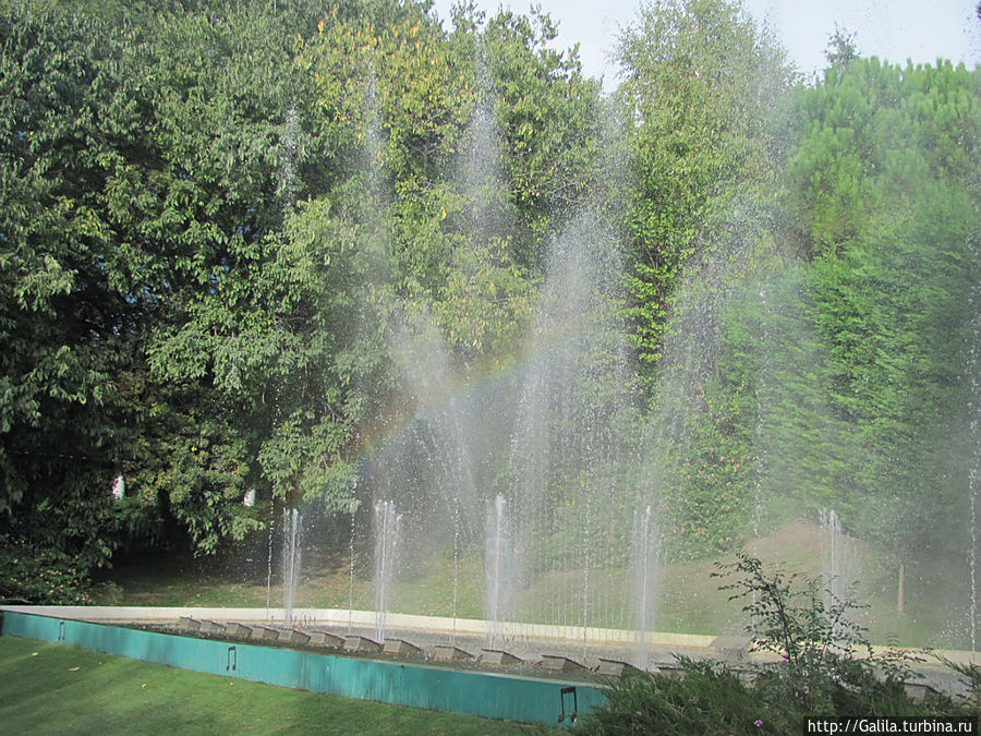 Поющие фонтаны. Ницца, Франция