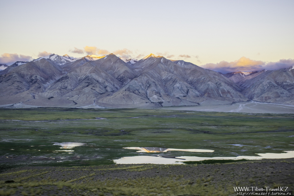 долина реки Инд, провинция Нгари, Западный Тибет Али, Китай