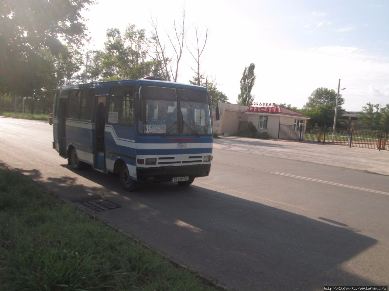 Вторая прогулка около бывшего автозавода Кутаиси, Грузия