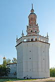 Уточья башня, с которой Петр I стрелял по уткам в Белом пруду во время своего побега из Москвы.