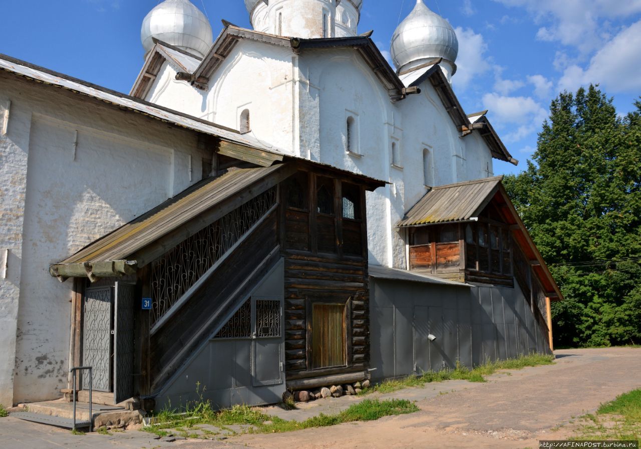 Храм Бориса и Глеба в Плотниках Великий Новгород, Россия