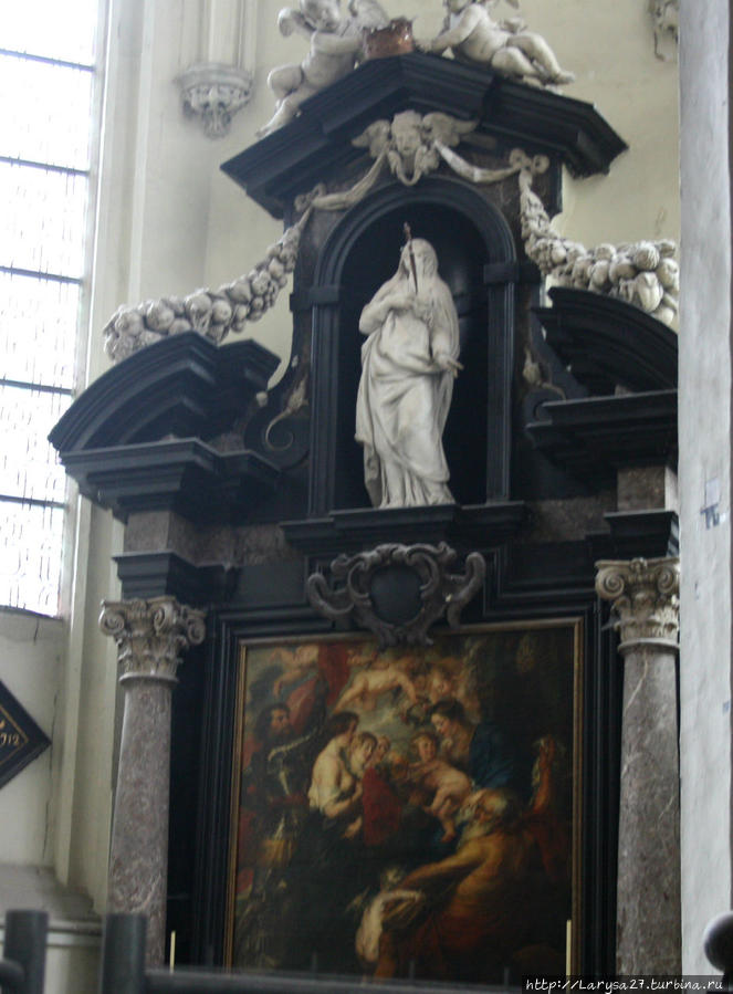 Церковь Св. Якова. Надгробие Рубенса Антверпен, Бельгия