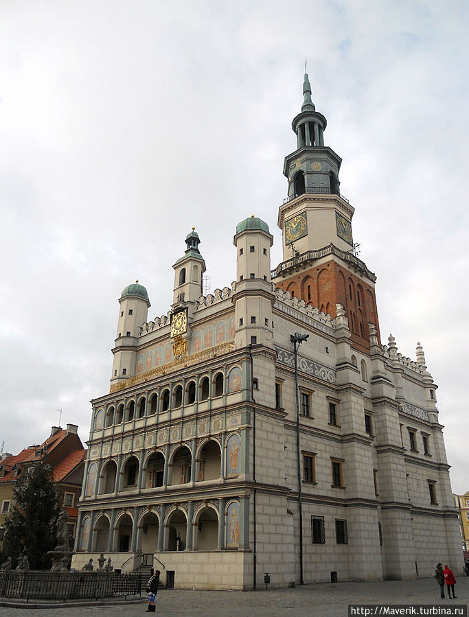 Познаньская ратуша считается одной из самых живописных в Европе.