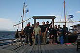 Команда по завершению экспедиции на пристани в Петрозаводске