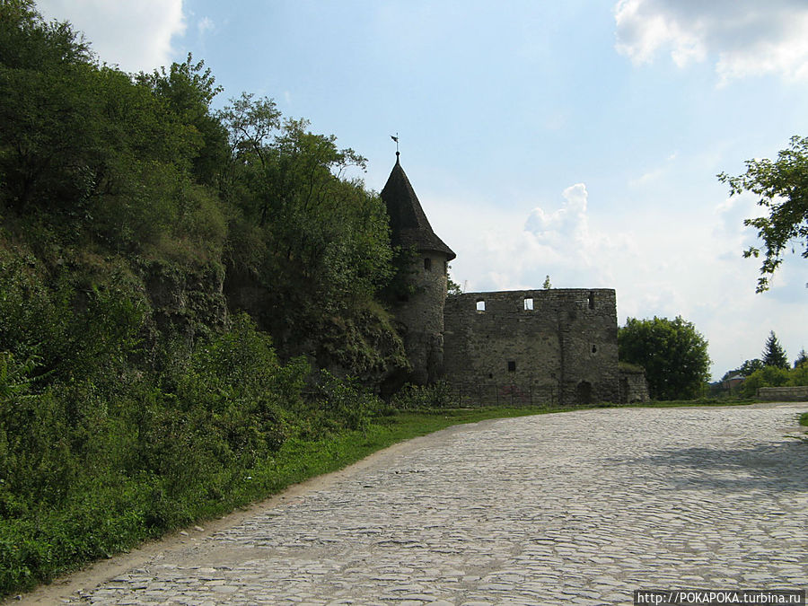 Старинный тракт