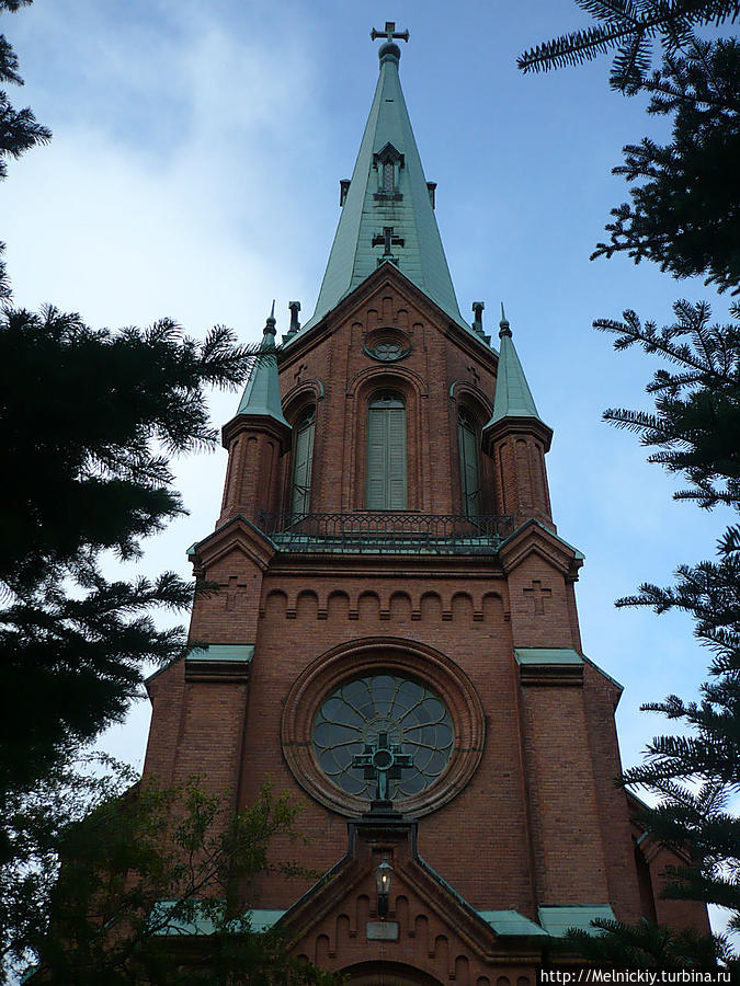 Церковь Алексантери