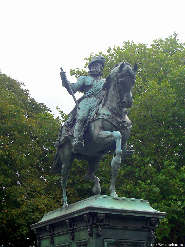 Памятник Вильгельму I Ора