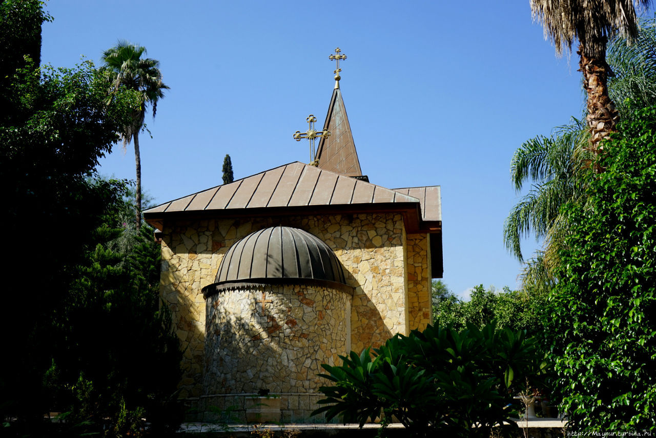 Монастырь на территории церкви им. Святой Магдалины. Галилейское море озеро, Израиль