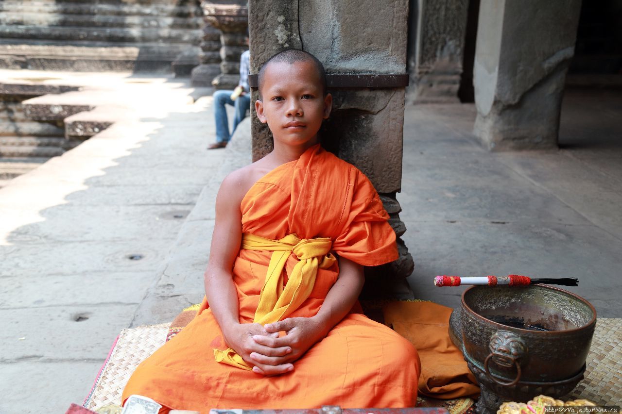 Буддийские монахи Ангкор (столица государства кхмеров), Камбоджа