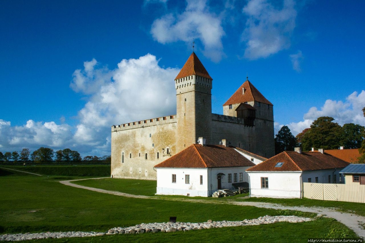 Замок Курессааре Курессааре, остров Сааремаа, Эстония