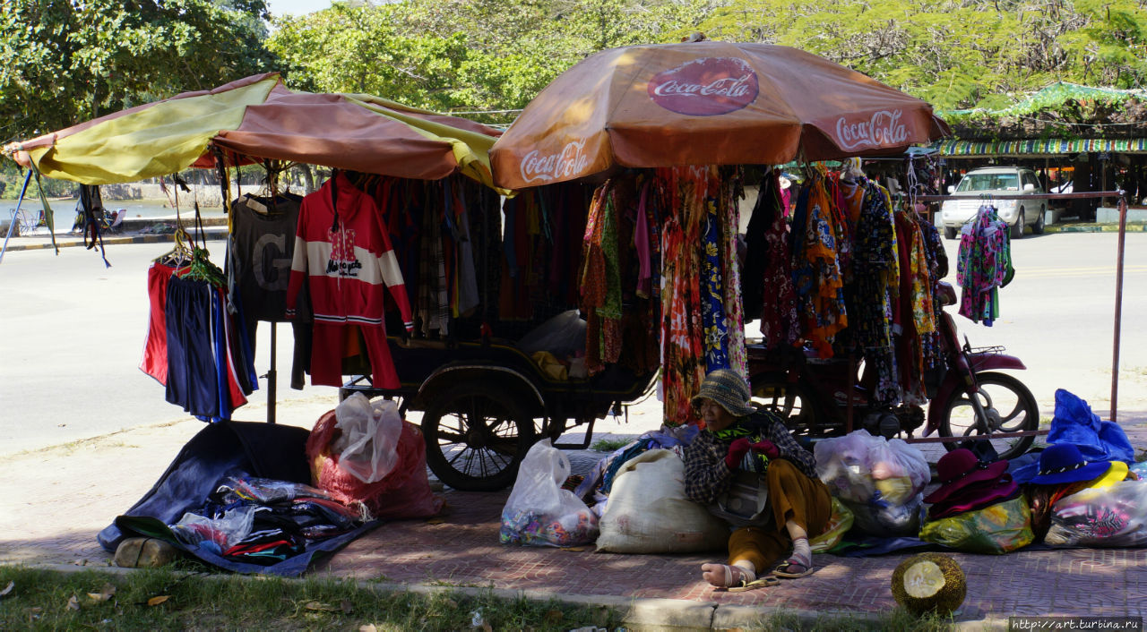 Мотомагазины одежды Каеп, Камбоджа