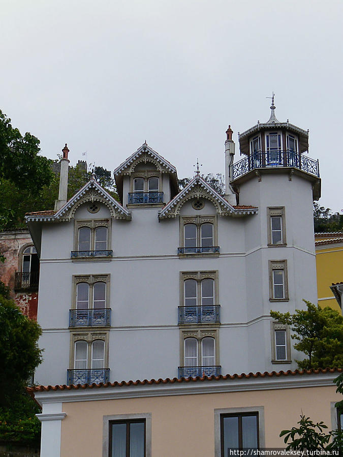 Синтра парадная и не очень Синтра, Португалия
