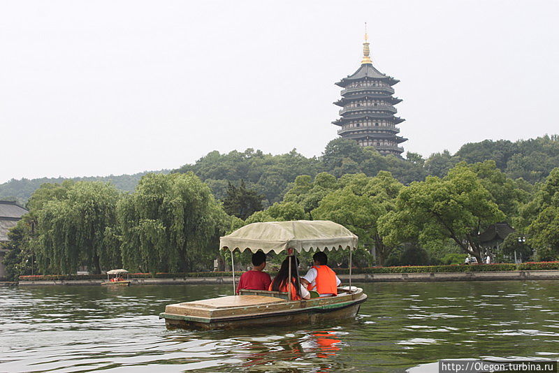 Озеро с купюры в один юань Ханчжоу, Китай