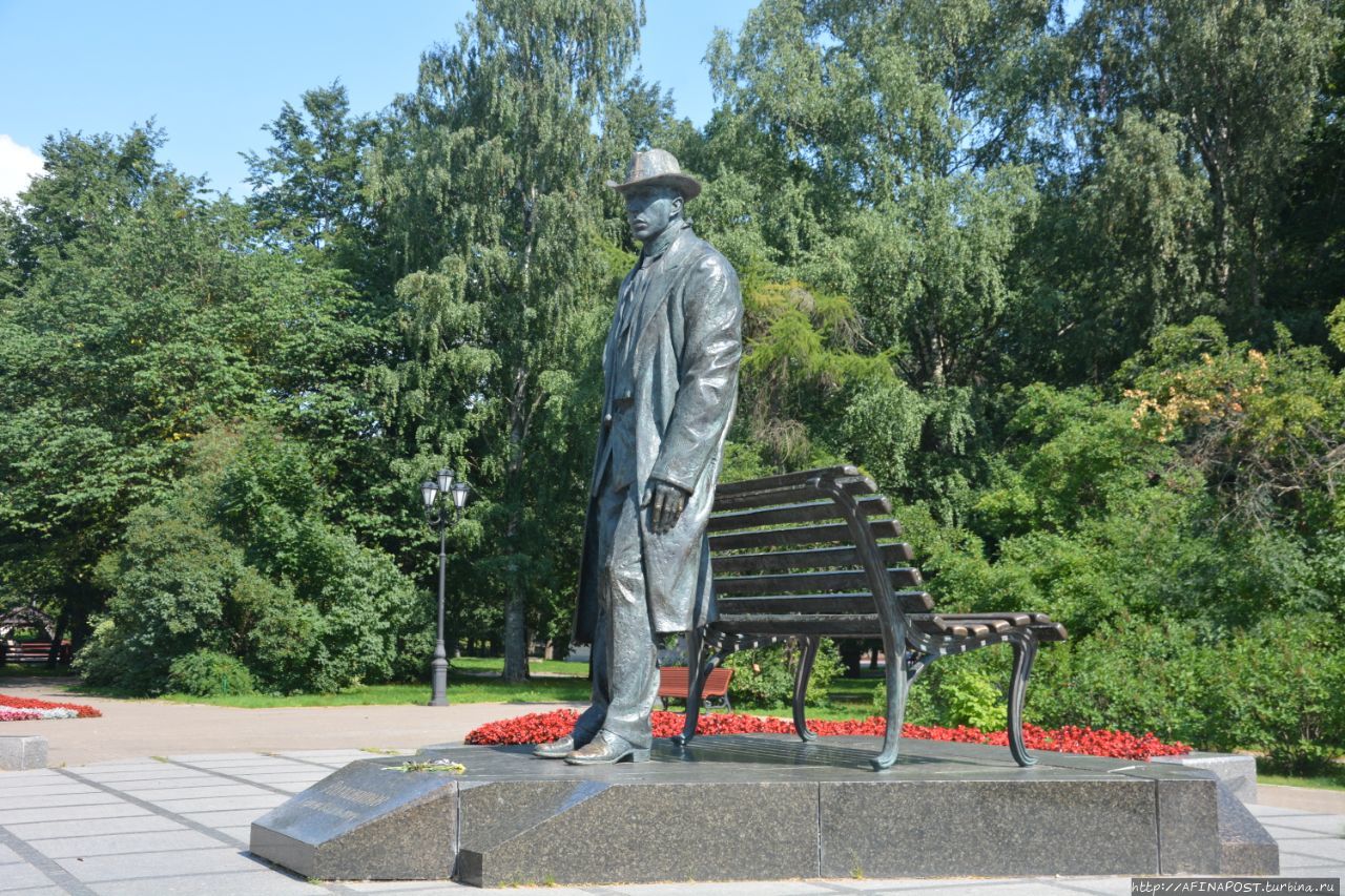 Памятник Сергею Рахманинову Великий Новгород, Россия