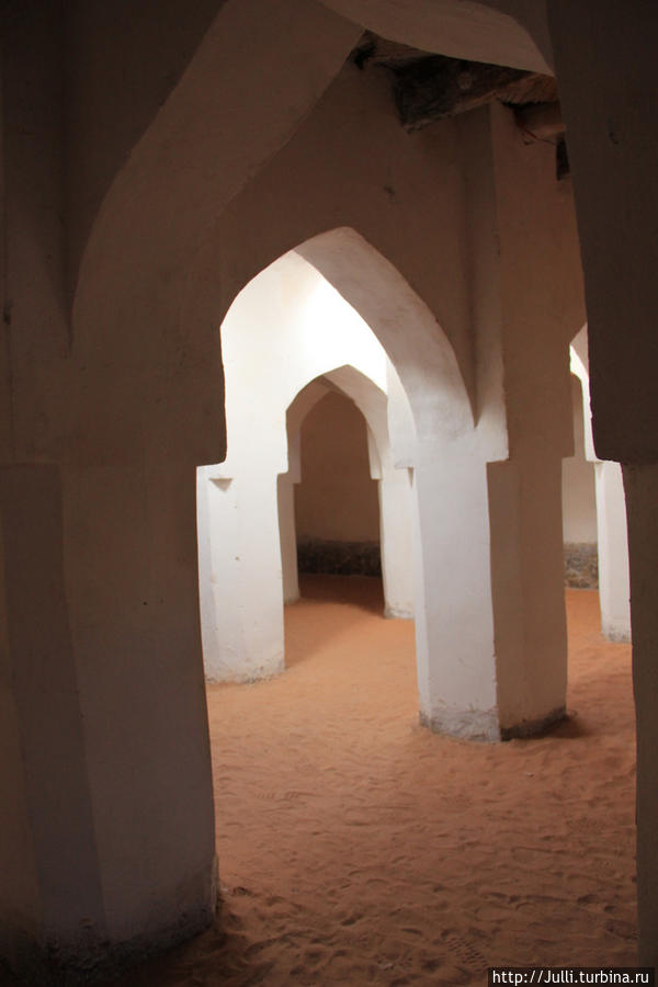 Старейшая Крепость в Сахаре Ksour Beni Abbes Бешар, Алжир
