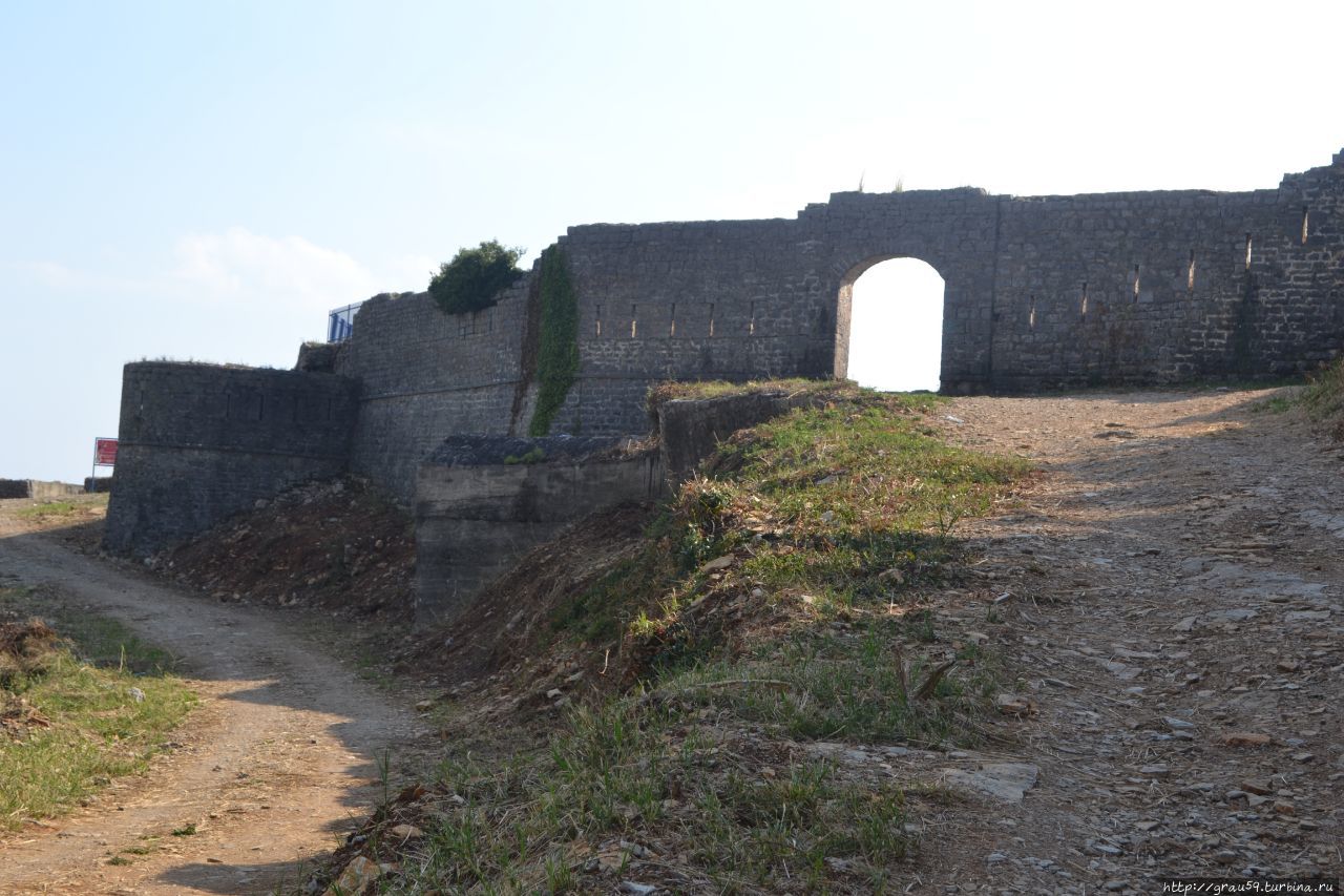Крепость Могрен Будва, Черногория