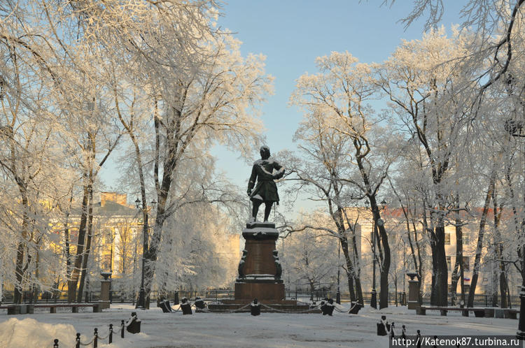 Памятник Петру Первому в 