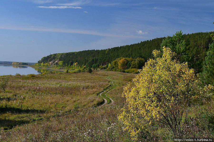 Вид от водопада на р.Томь Кемеровская область, Россия