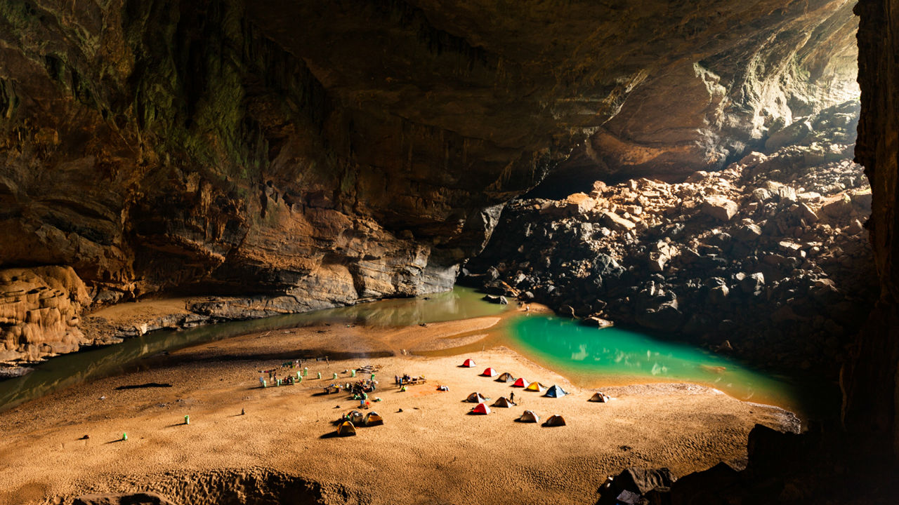 Пещера Шондонг / Hang Son Doong