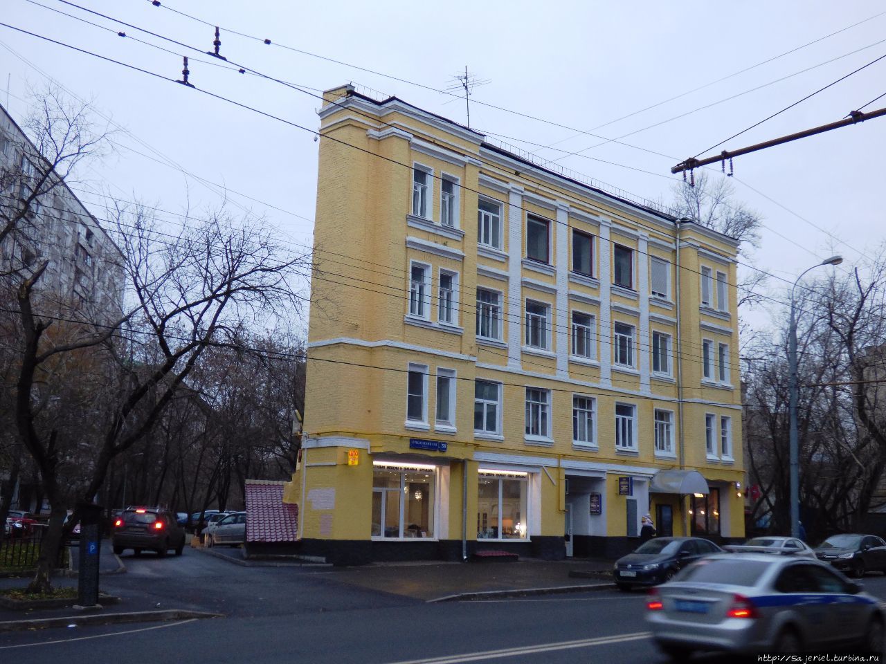 Плоские дома Москва, Россия