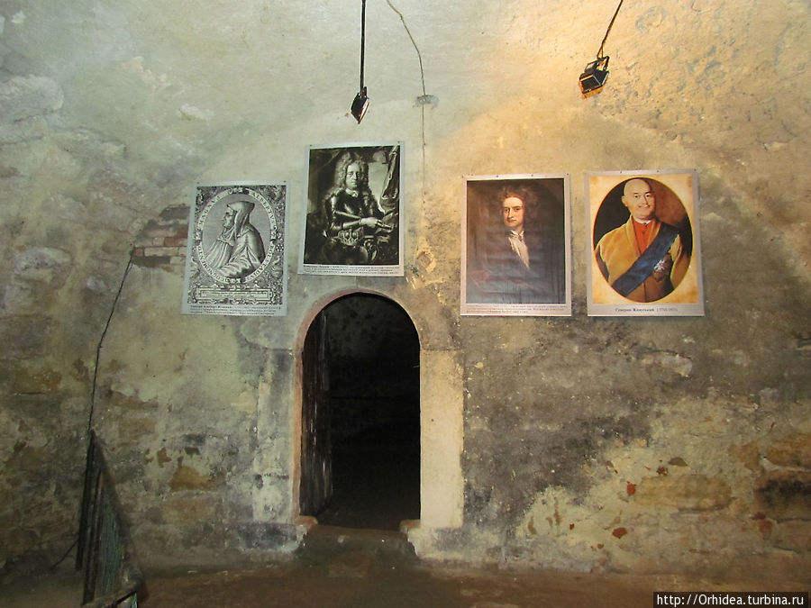 Привидение и алхимия, тайны подземелий Подгородецкого замка