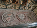 Монастырь святого Креста. Надгробная плита Марии Брабантской