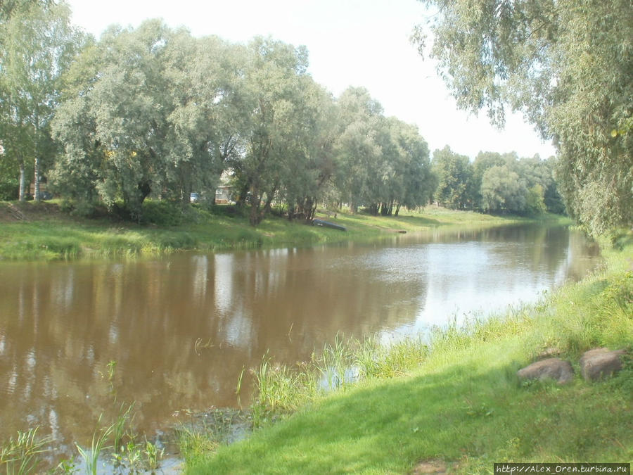 Река Перерытица Старая Русса, Россия