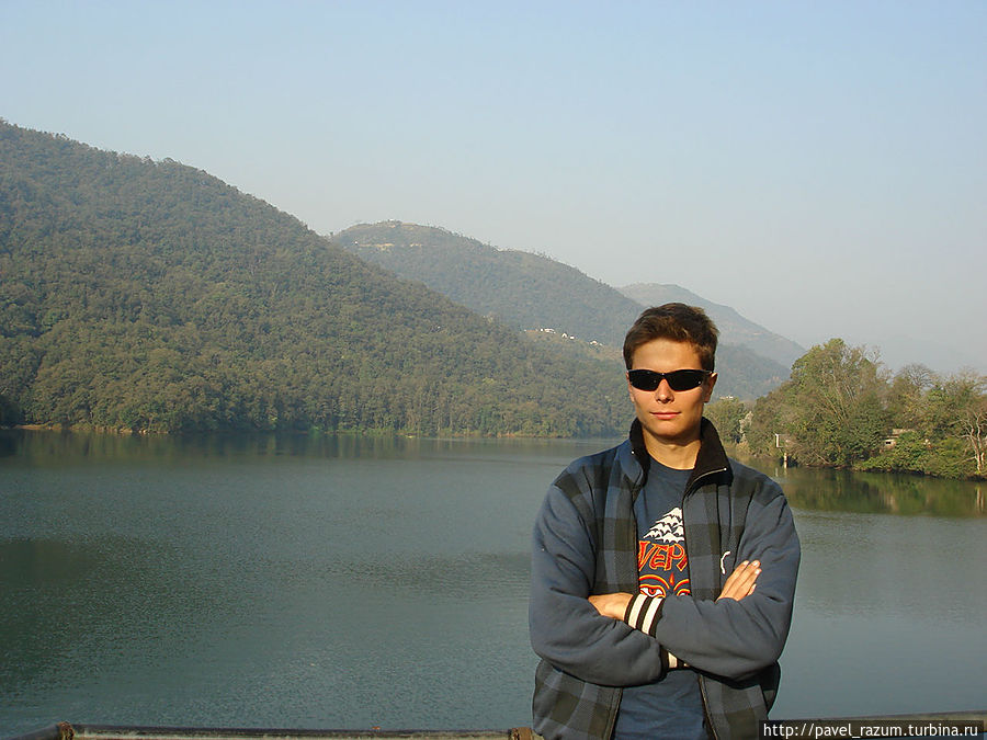 озеро Фева в Покхаре, Непал