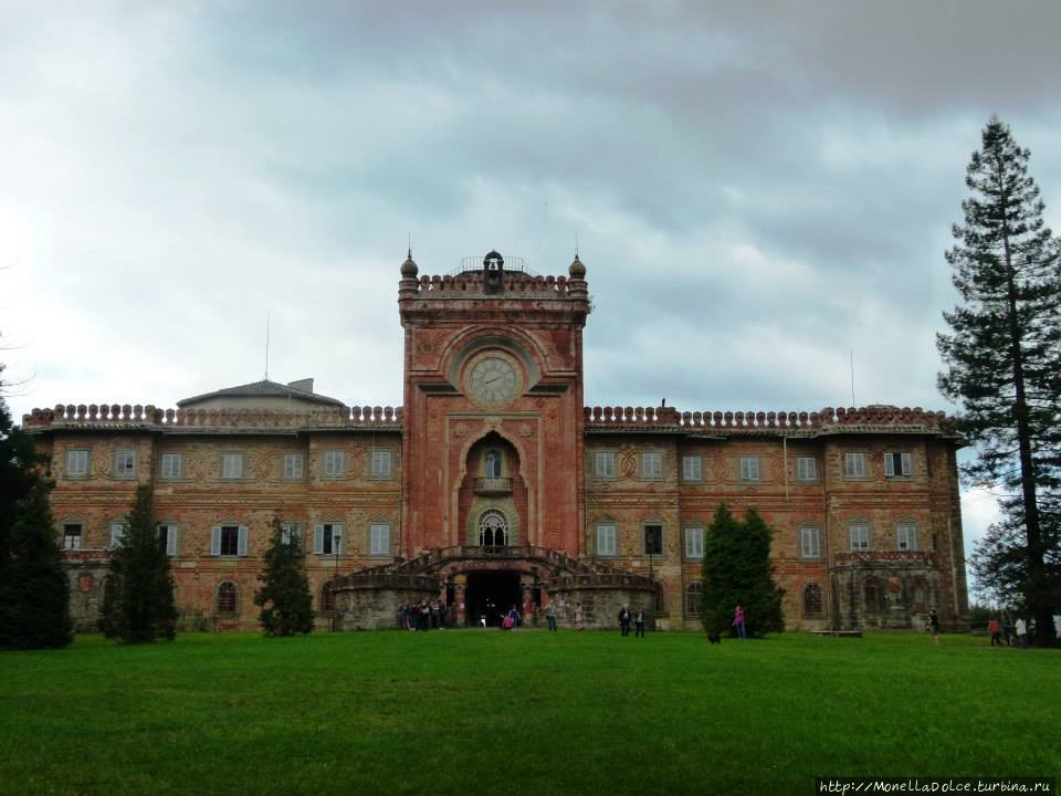 Кастэлло Саммэззано — провинция Флоренция Флоренция, Италия