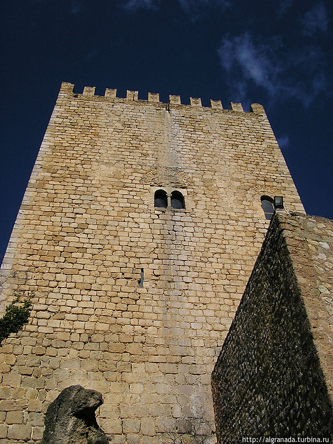 Замок де ла Иедра в Касорле. Хаэн, Испания