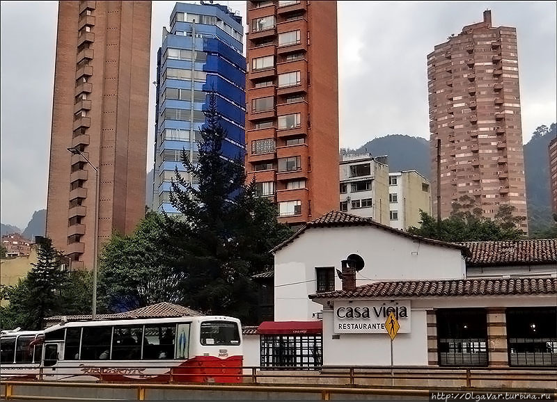 Автобусная линия Богота, Колумбия