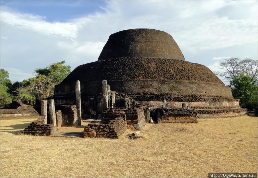 Древний город Полоннарува — объект Всемирного наследия человечества Полоннарува, Шри-Ланка