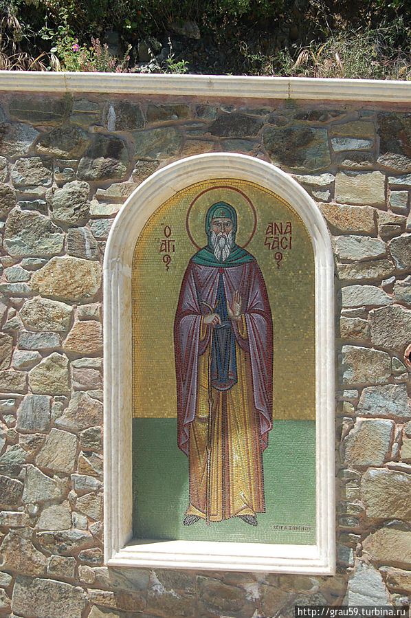 Мозаики на горе Трони Киккос монастырь, Кипр