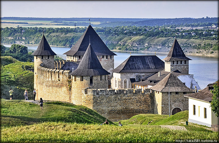 Хотинская крепость - крепость с тысячелетней историей