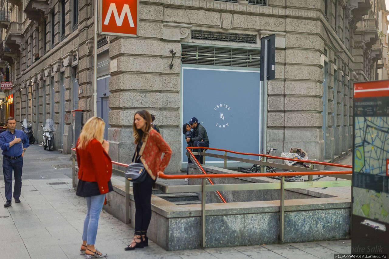 Вечерний Милан. Мегаполис Милан, Италия