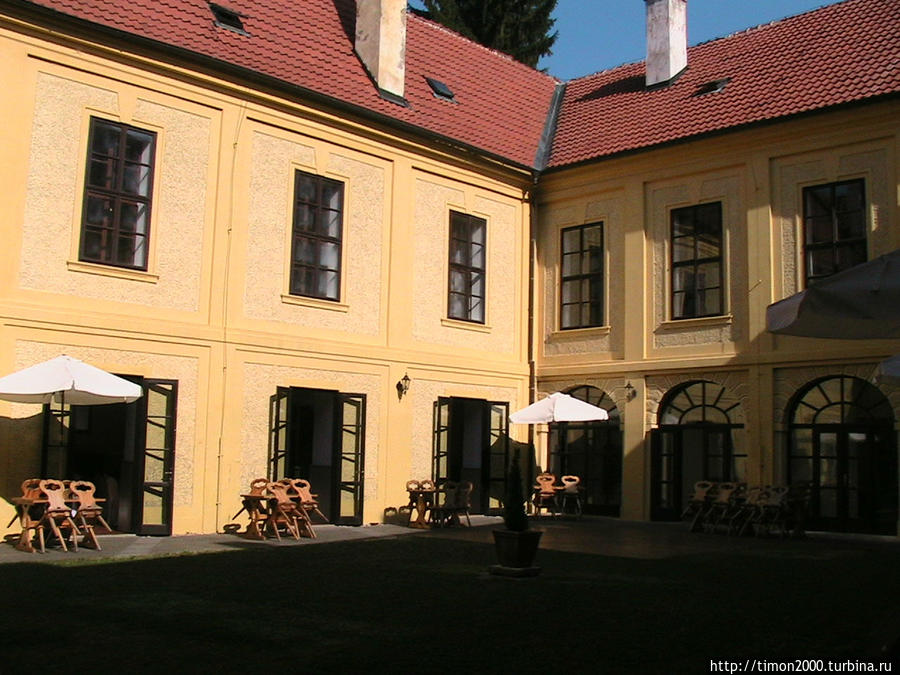 Внутренний дворик Среднечешский край, Чехия