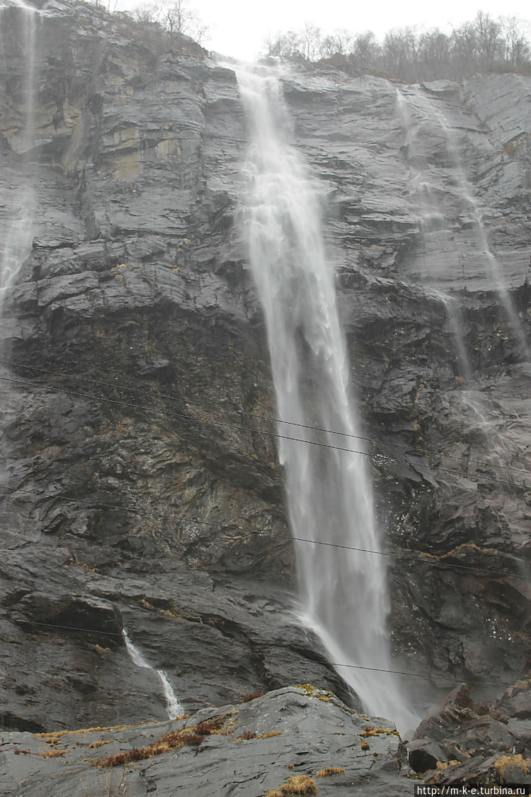 Водопад Honganvikfossen
