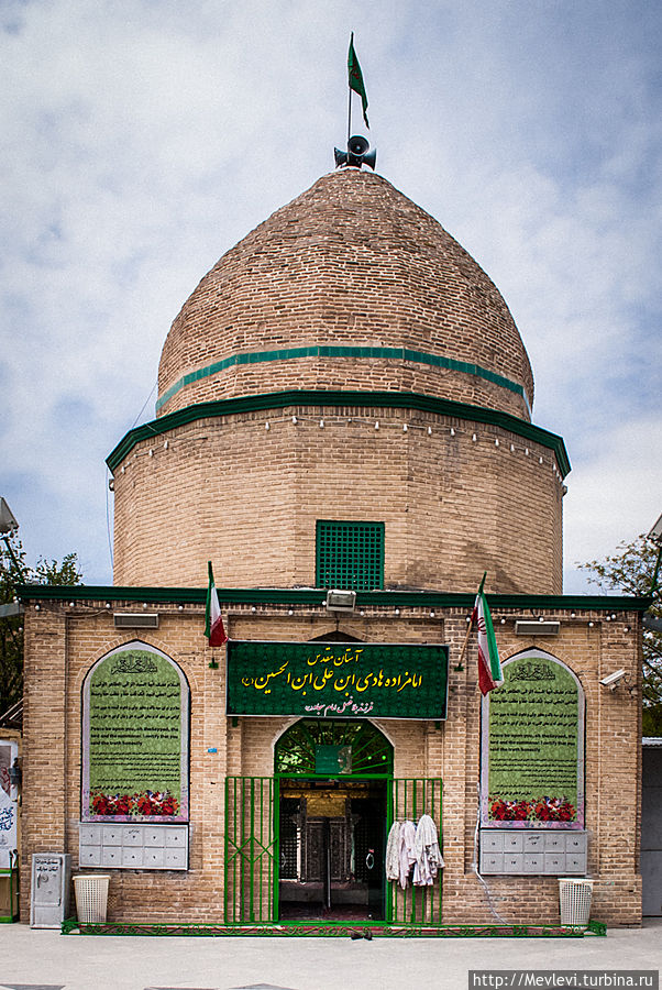 Хамада́н, в древности Экбатаны (перс. همدان‎ — Hamadân) Хамадан, Иран