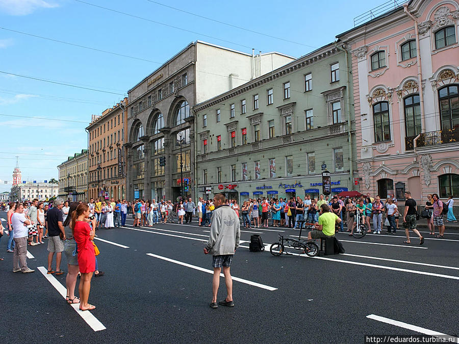 Привлекательные фасады. Невский и его переулки. Санкт-Петербург, Россия