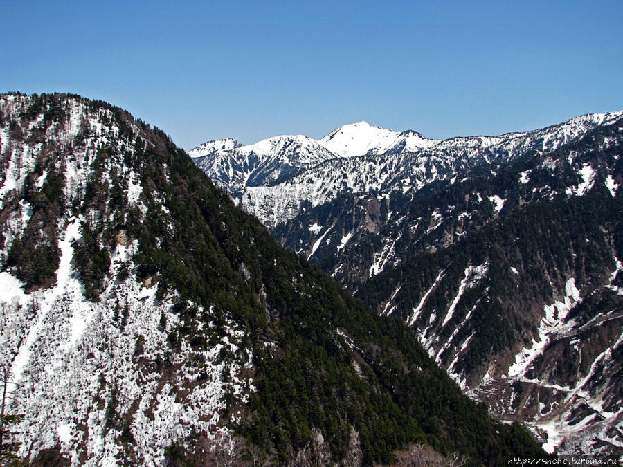 Высокотехнологичные сверх-фотогеничные Альпы... Японии Национальный парк Чубу-Сангаку, Япония