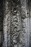 Великолепные резные медальоны во внутренних помещениях гопуры храмового комплекса Та Пром. Фото из интернета
