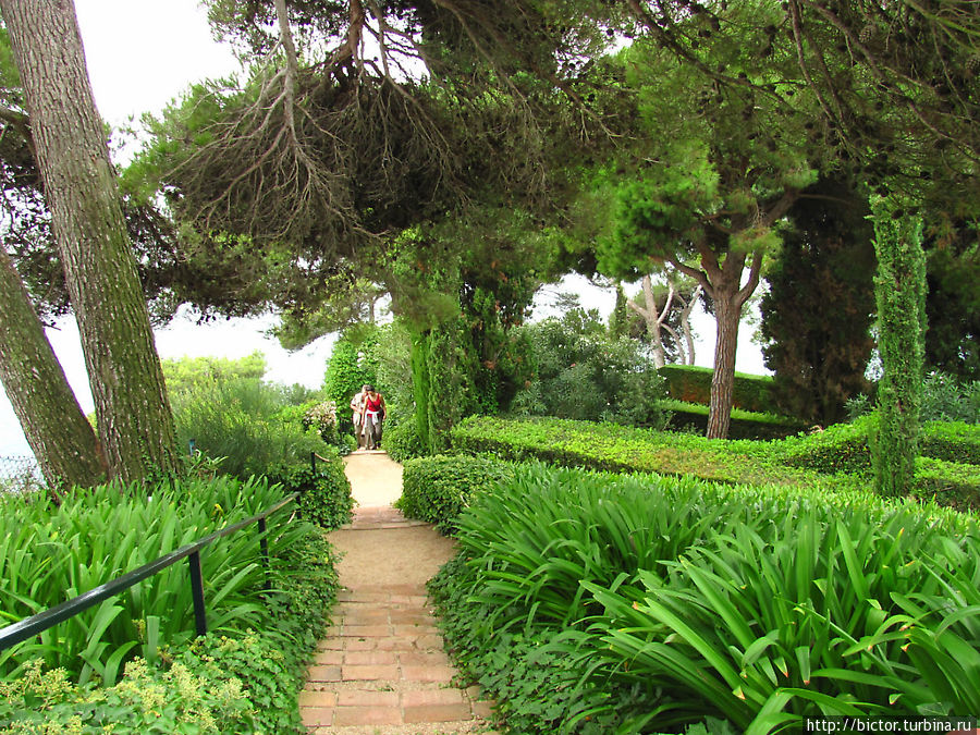 Сады Св. Клотильды / Jardines de Santa Clotilde