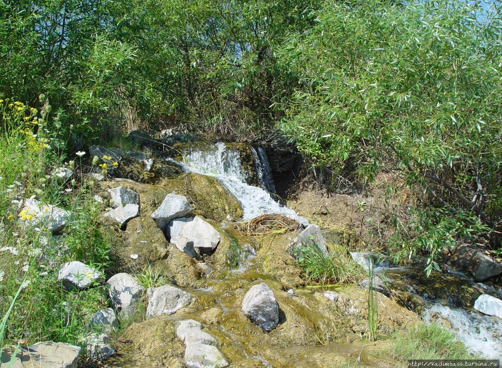 Водопад у ст.Брауновка.,Луганская область Луганская область, Украина