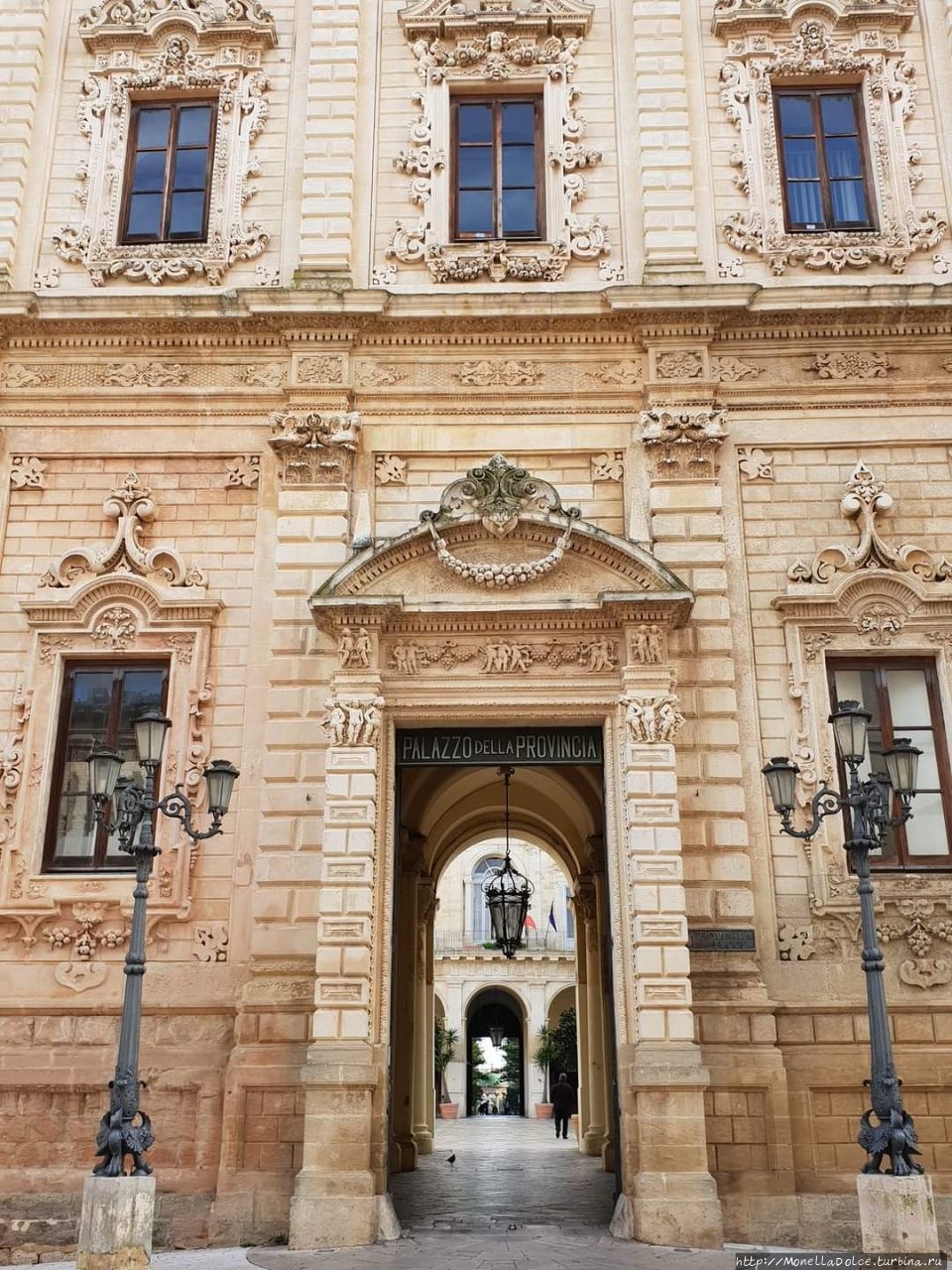 Средневековый центр города Lecce: июль 2021 Лечче, Италия