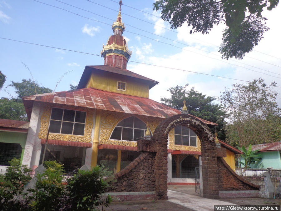 Тханлуин: прогулка по Kyaikalot Pagoda Road Янгон, Мьянма