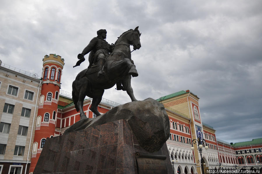 Памятник Оболенскому-Ноготкову Йошкар-Ола, Россия