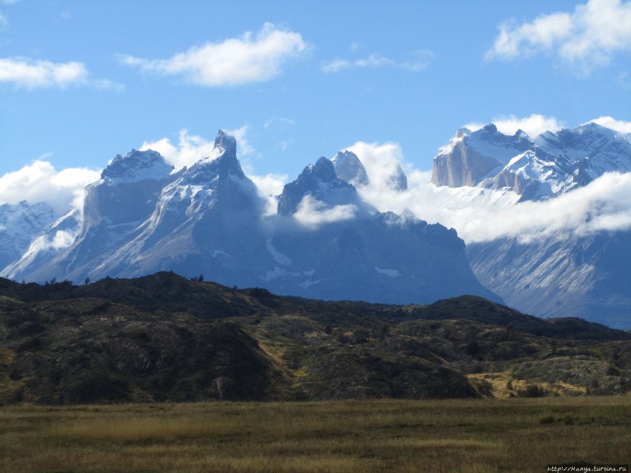 Памятники природы чили. Cerro Paine grande Торрес дель Пайне. Магальянес Чили. Магальянес Чили природа. Серро-Мачин.
