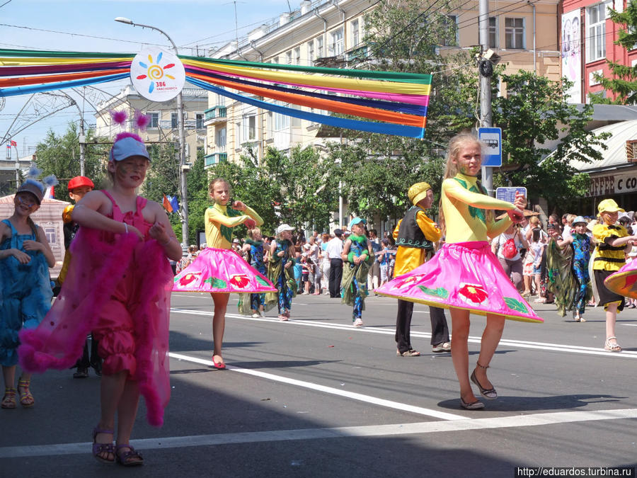 Дарю Вам тысячи улыбок!!! Красноярский карнавал, городу 386 Красноярск, Россия