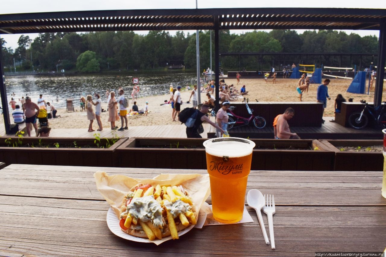 Диалог российского пенсионера и советского студента